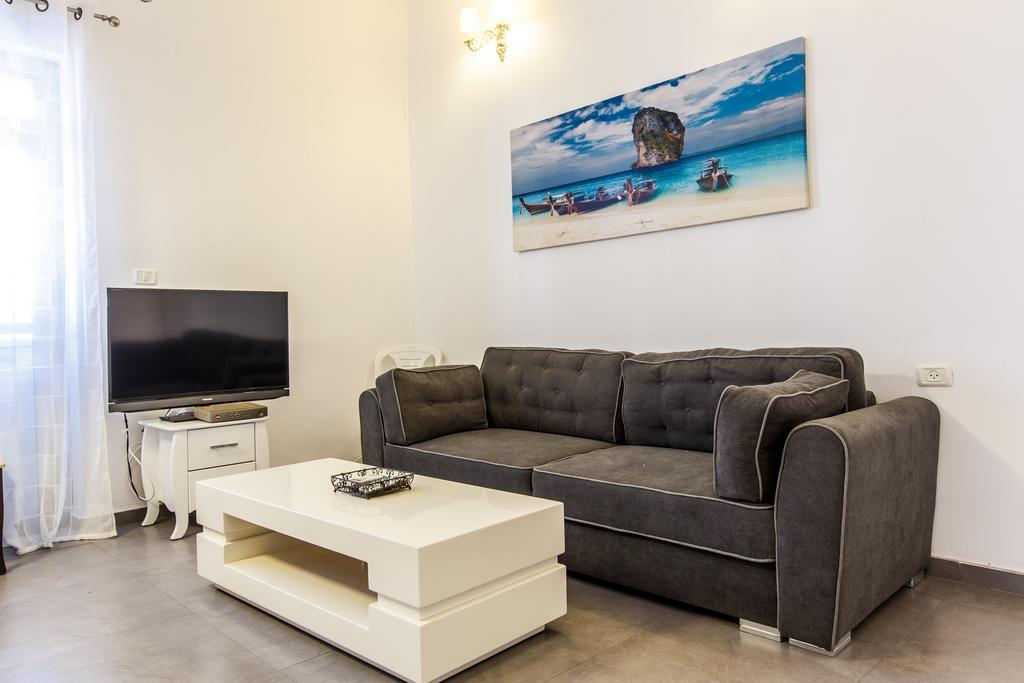 Chic Apartments By The Beach Tel Aviv Exterior foto